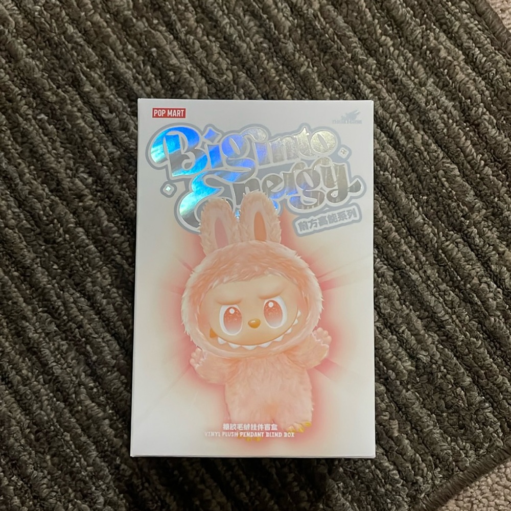 NWT Authentic Big Into Energy Labubu